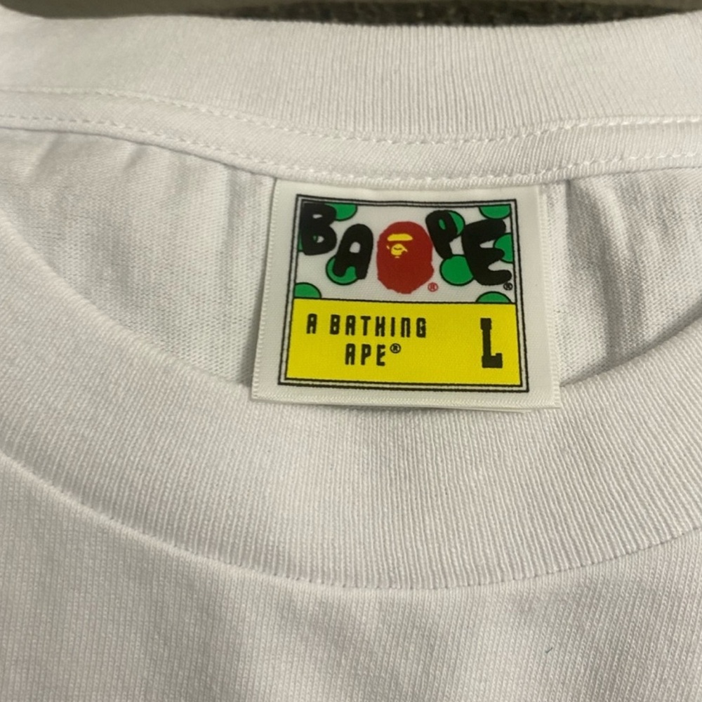 Bape tee - Picture 2 of 2